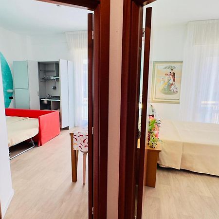 Residence & Suites Беллария-Иджеа-Марина Экстерьер фото