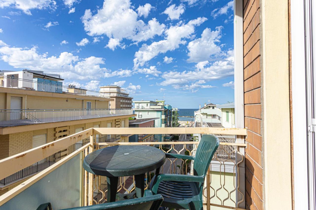 Residence & Suites Беллария-Иджеа-Марина Экстерьер фото