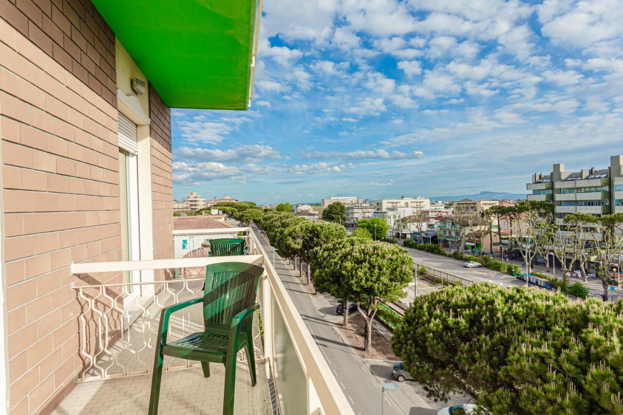 Residence & Suites Беллария-Иджеа-Марина Экстерьер фото