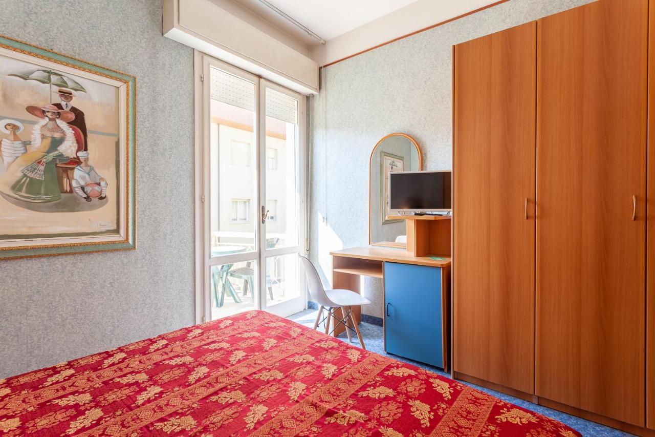 Residence & Suites Беллария-Иджеа-Марина Экстерьер фото