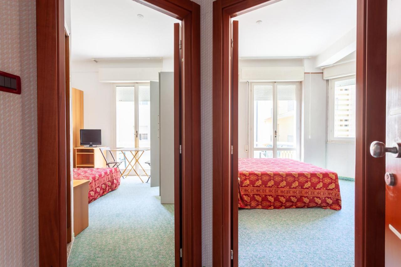 Residence & Suites Беллария-Иджеа-Марина Экстерьер фото