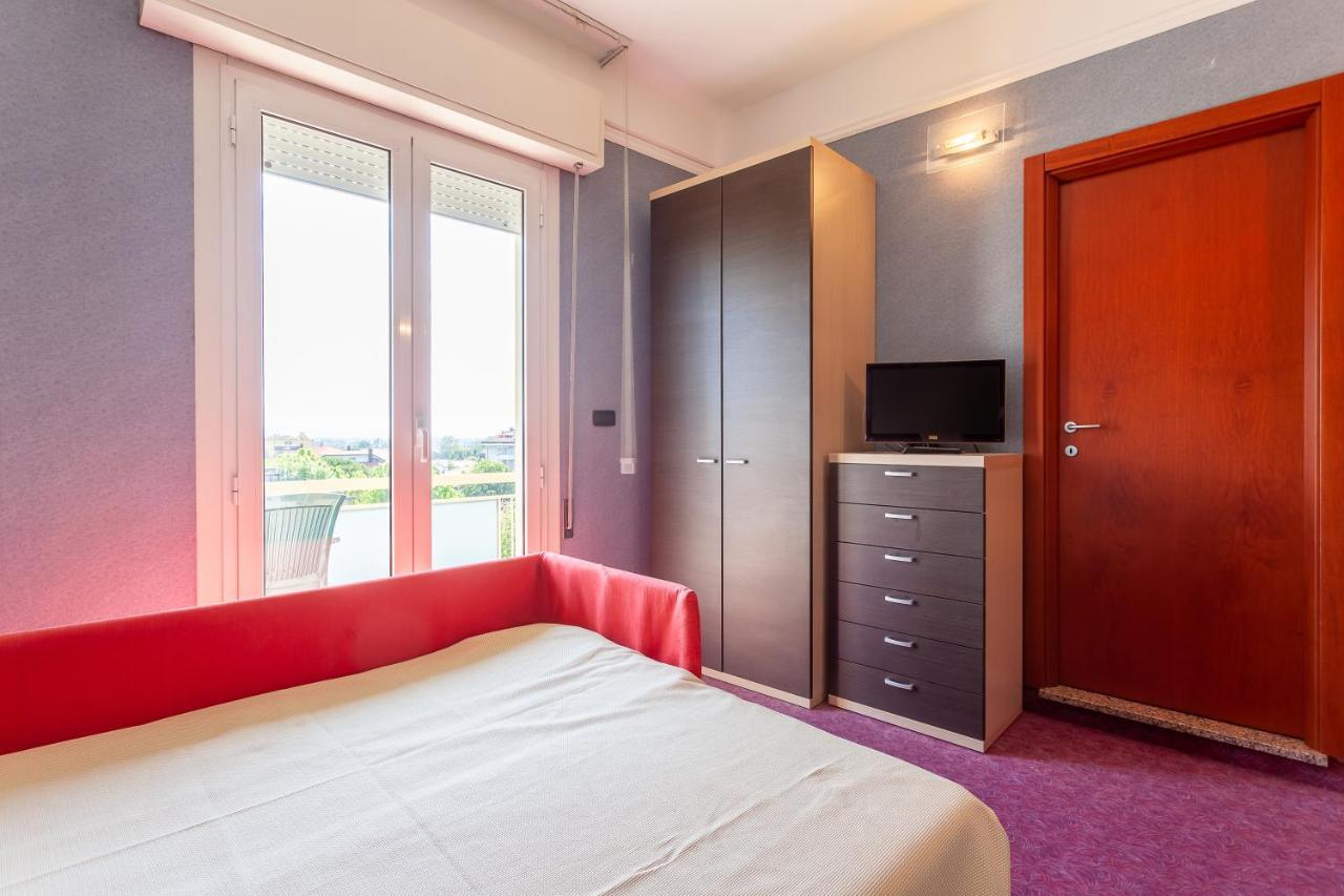Residence & Suites Беллария-Иджеа-Марина Экстерьер фото