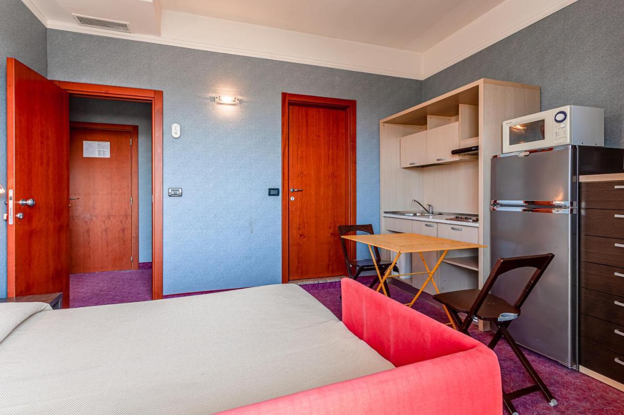 Residence & Suites Беллария-Иджеа-Марина Экстерьер фото