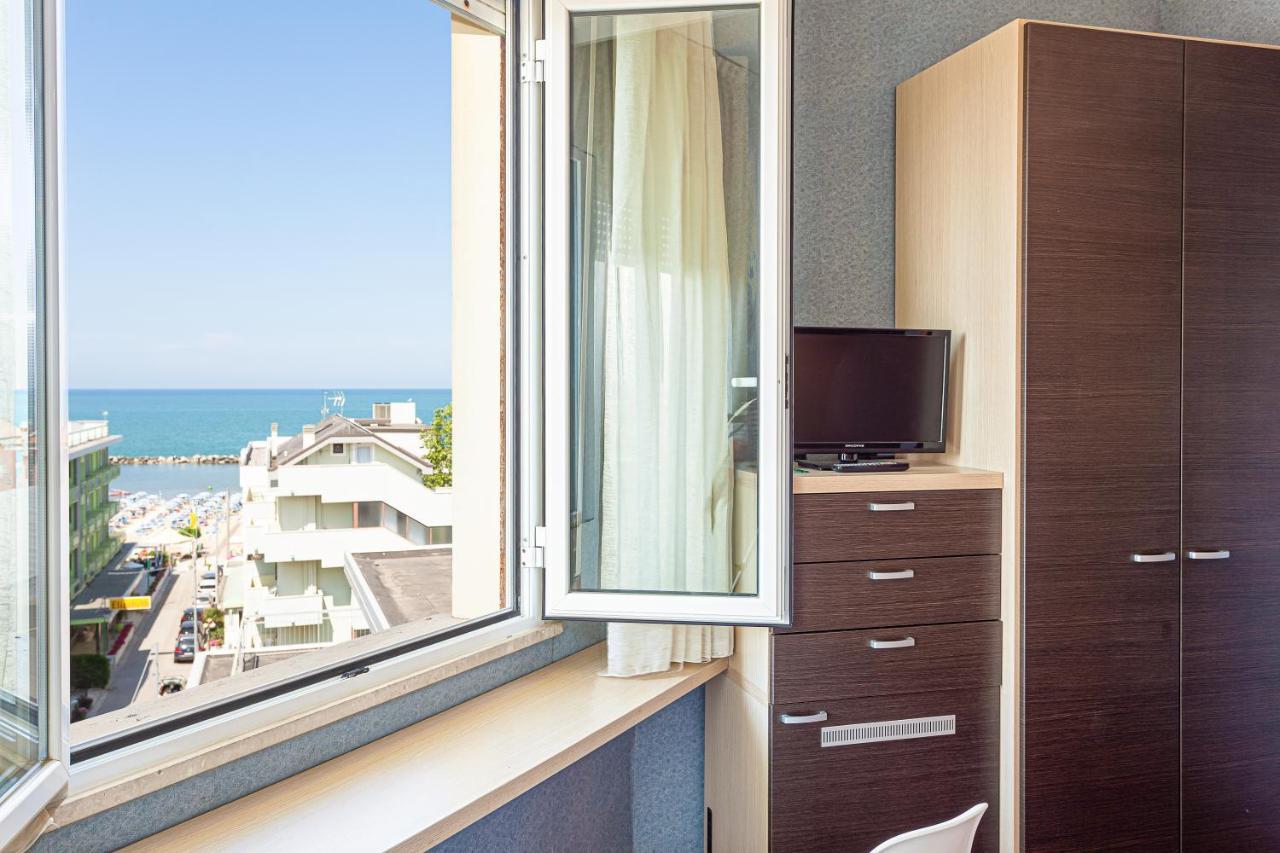 Residence & Suites Беллария-Иджеа-Марина Экстерьер фото