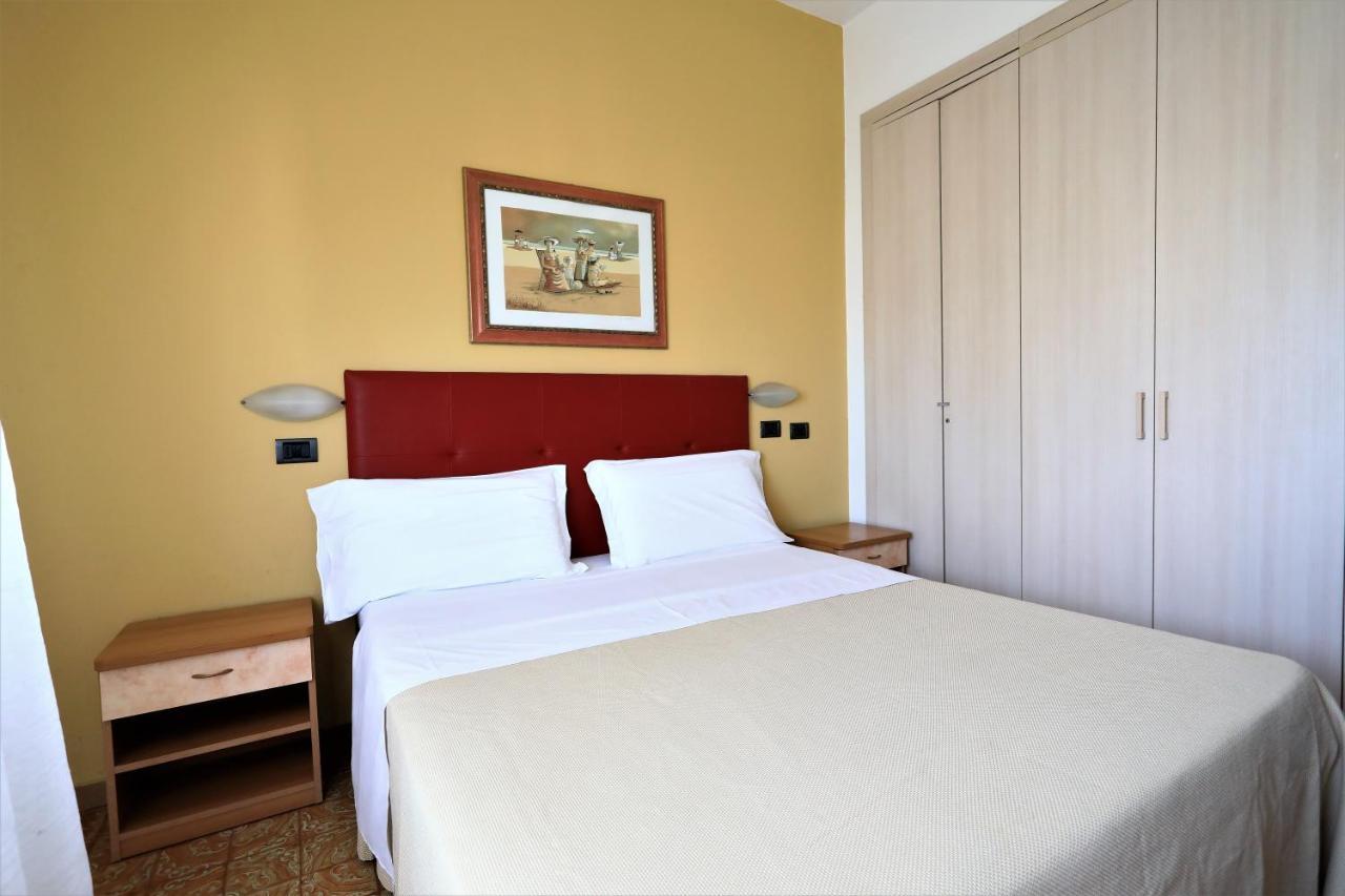 Residence & Suites Беллария-Иджеа-Марина Экстерьер фото