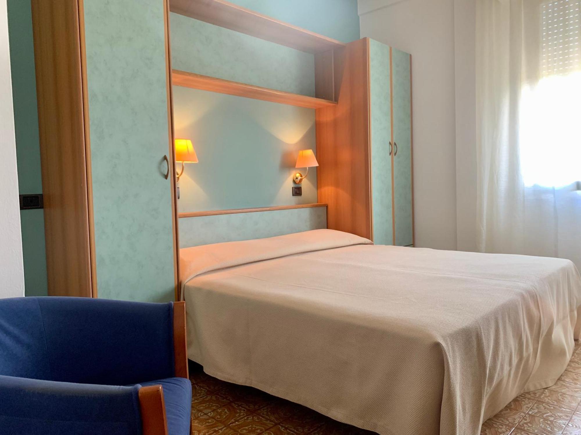 Residence & Suites Беллария-Иджеа-Марина Номер фото