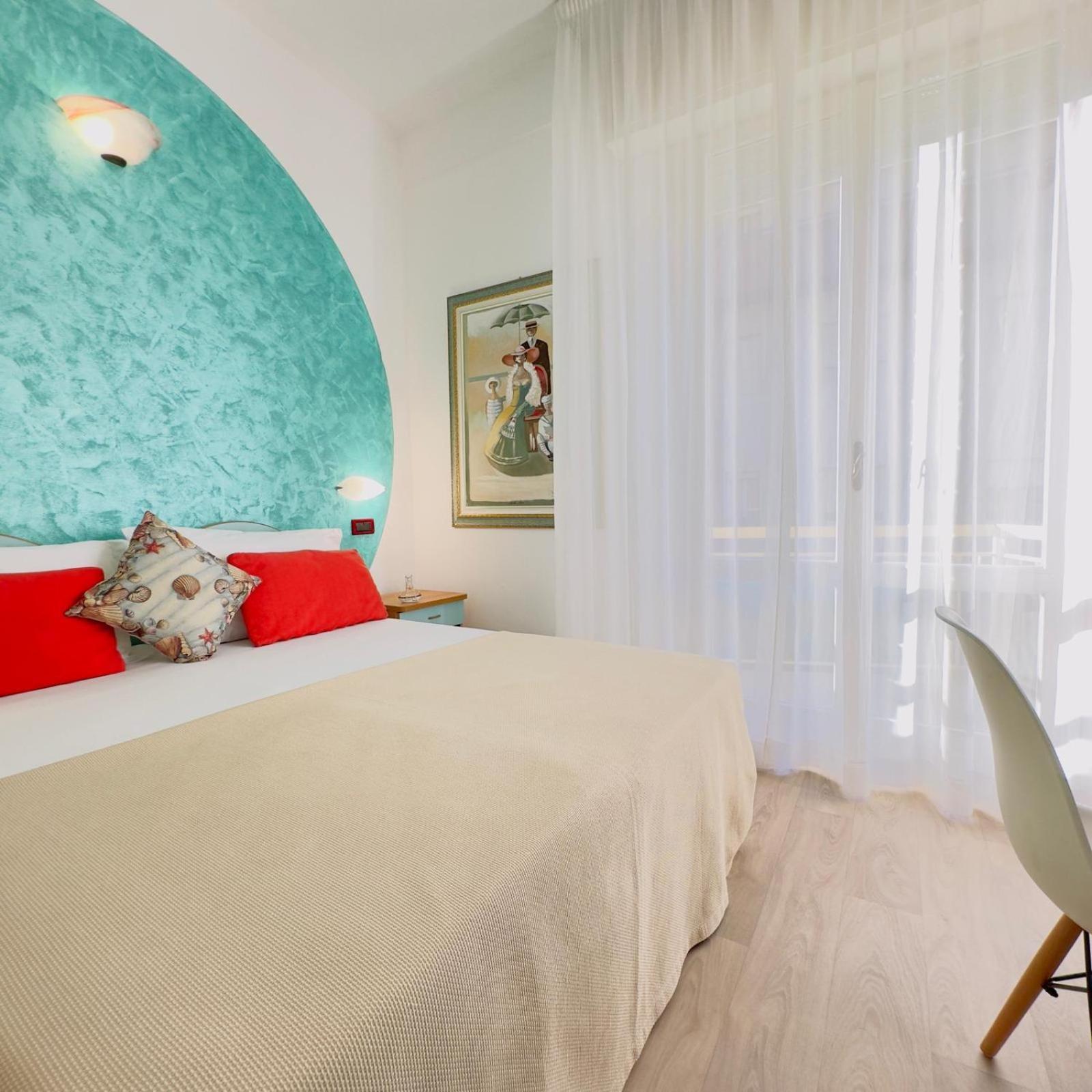 Residence & Suites Беллария-Иджеа-Марина Экстерьер фото