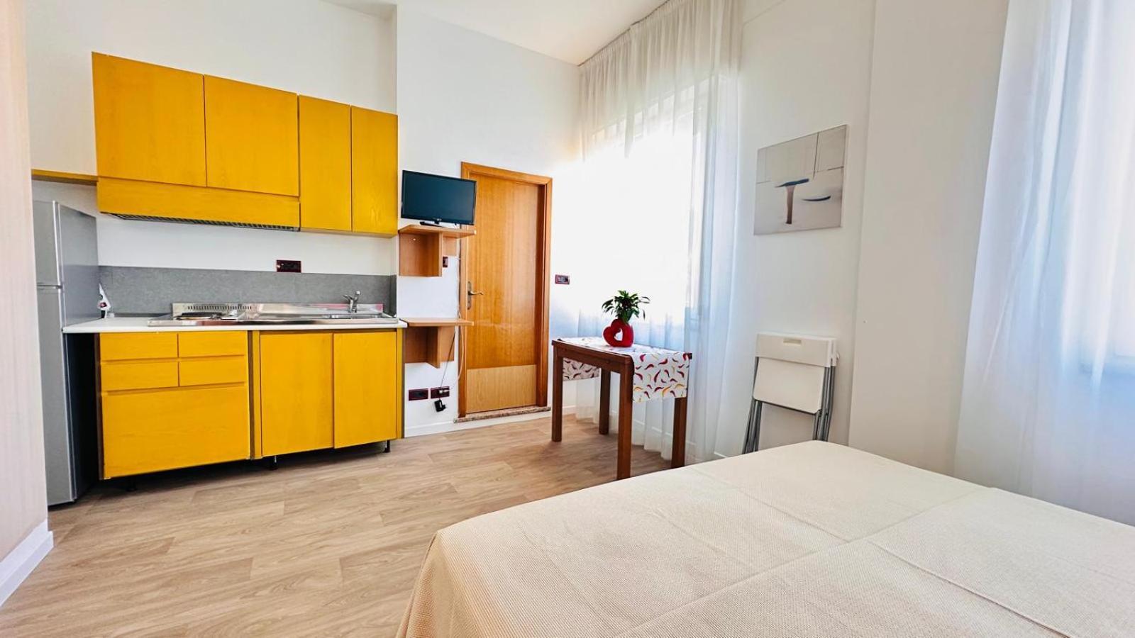 Residence & Suites Беллария-Иджеа-Марина Экстерьер фото